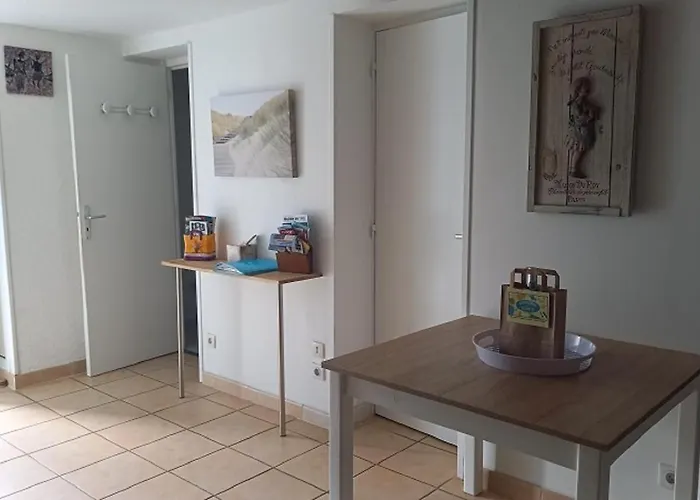 - Petite Climatisee - 6 Pers - 250m De La Marseillan (Herault)
